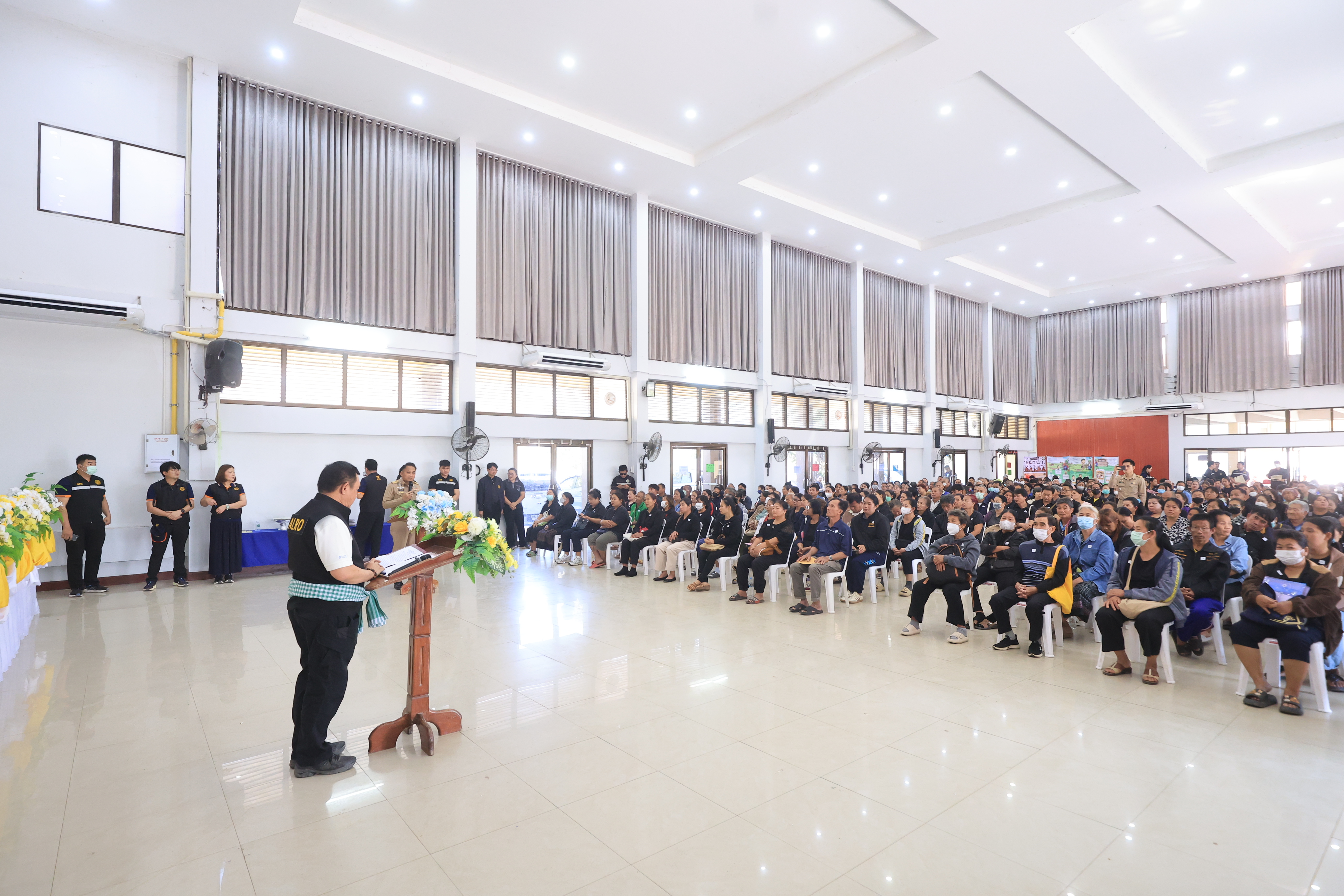 title - เลขาธิการ ส.ป.ก. เปิดศูนย์บริการประชาชนเคลื่อนที่ในเขตปฏิรูปที่ดิน จังหวัดเลย ประจำปีงบประมาณ พ.ศ. 2569